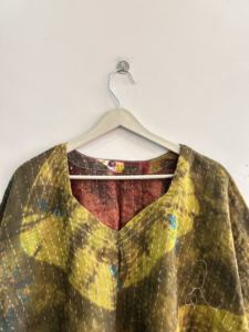 Top Kantha vintage hecho a mano en India, top tie-dye extragrande, top bohemio para mujer, nuevo top corto para mujer - Product Image 3