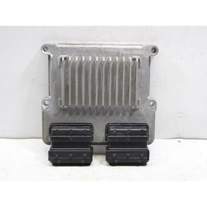 Equus - Módulos de Computación y ECUs Usados 391063CVD0 - Product Image 1