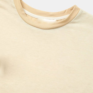 เสื้อยืดพรีเมียมสำหรับผู้ชาย ทรงทันสมัย เนื้อผ้านุ่ม สวมใส่สบาย ดีไซน์ล้ำสมัย - Product Image 4
