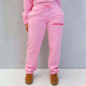 Ensemble de survêtement en molleton bouclette pour femme avec impression en relief, comprenant un sweat à capuche court zippé respirant et un pantalon de jogging - Product Image 2