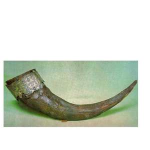 Campana de Cerveza de Metal Reutilizable Estilo Vikingo Vintage Hecha a Mano con Cuerno Natural de Búfalo, Venta al por Mayor, Característica de Cerveza de Latón RR ENTERPRISES - Product Image 1