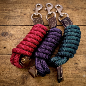 เชือกไนลอนสำหรับม้าแบบทนทานสูง พร้อมหนังแท้จากอินเดีย หัวเกี่ยวแบบ Bull Snap Hooks แข็งแรง ทนทาน รับผลิตตามแบบ OEM ODM - Product Image 3