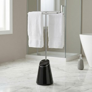 Toallero Calefactor de Hierro Fundido Cromado de Diseño Moderno MIT Taiwan, Barras Rojas, Independiente y Móvil, para Hoteles - Product Image 1