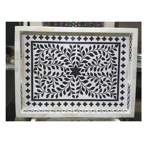 Bandeja de madera con incrustaciones de hueso de la mejor calidad para servir aperitivos y bebidas, bandeja decorativa de lujo hecha a mano, disponible a precio de mayoreo. - Product Image 2