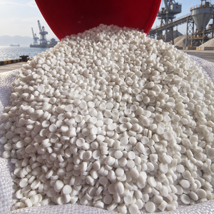 Offres Exceptionnelles : Granulés de Carbonate de Calcium de 25 kg, Qualité Masterbatch, Blanc Naturel, pour Film Soufflé, Matière Première Plastique - Product Image 1