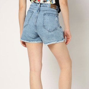Shorts en jean taille haute pour femme, délavés, avec fermeture boutonnée, style décontracté, coupe classique, avec poches, couleur bleu clair - Product Image 4
