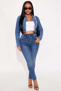 Women's <b>Cropped</b> <b>Denim</b> <b>Jacket</b> Stonewashed Cotton Button Front Regular Fit Solid Color Casual Autumn Style Made in Pakistan - Product Image 3