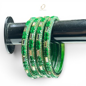 Bracelets en verre kashmiri avec pierres vertes, plaqués or et zircon, tendance unisexe pour tous les jours et mariages, vente en gros - Product Image 4