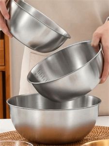 Bol de service en acier inoxydable finition miroir avec couvercle – Élégant récipient de rangement pour cuisine, idéal pour les collations, le curry et la présentation des aliments - Product Image 3