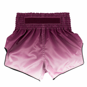 Shorts de Muay Thai personnalisés pour hommes, taille haute, en satin, couleur unie, fermeture élastique, respirant, logo avant, séchage rapide, style décontracté - Product Image 1