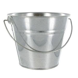 Elegant Metal <b>Bucket</b> With Smooth Finish <b>And</b> Strong Handle For Decorative Storage Gardening <b>And</b> Cleaning Purposes - Product Image 3