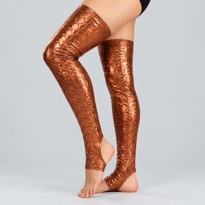 Medias para pole dance para mujer con agarre adhesivo hasta el muslo que proporcionan contacto seguro, comodidad suave y movimiento flexible. - Product Image 1