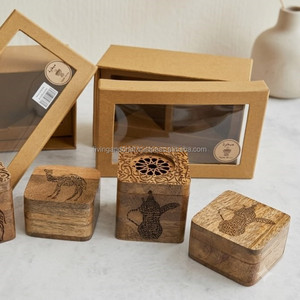 Juego de quemadores de incienso de madera |   Caja de Almacenamiento de Oud con Caligrafía de Camello Grabada y Tapa de Rejilla Tallada para Decoración de Mesa - Product Image 4
