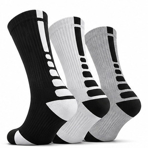 Chaussettes de sport basses pour hommes, rayées, écologiques, rembourrées, respirantes, pour le basketball et la course à pied – Grande Vente - Product Image 4