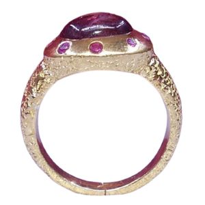 Anillo de compromiso y aniversario de lujo chapado en oro y plata Gemvanity SR1485 con diseño budista tibetano y cristiano - Product Image 5