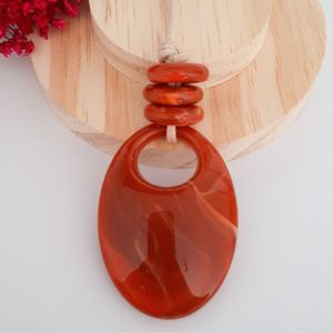 สร้อยคอเรซิ่นทำมือสีสันสดใส เครื่องประดับคริสตัลแฟชั่น - Product Image 2