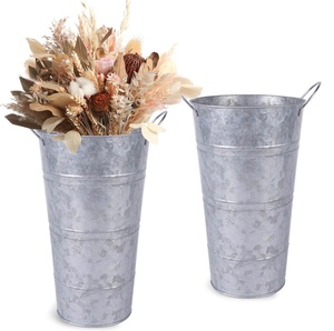 Maceta de Metal Galvanizado con Acabado Blanco Lavado para Decoración del Hogar, Interior y Exterior, Hecha a Mano, de Forma Redonda - Product Image 6