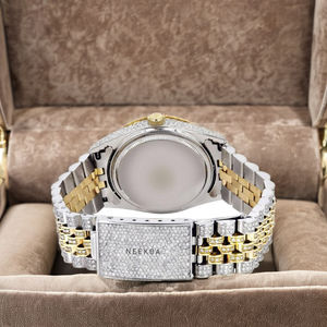 Reloj analógico Moissanite hecho a mano 100%, reloj Hip Hop Bust Down, reloj de Joyería de diamantes Económico de Proveedor indio - Product Image 3