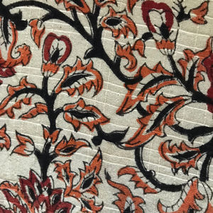 Tela de Algodón Estampada a Mano con Diseño de Enredaderas Florales |   Textil Natural Color Blanco Hueso - Product Image 1