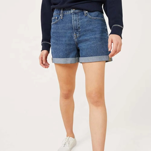 Pantalones de mezclilla de lujo de alta calidad para mujer, jeans sexys de cintura media y baja, venta al por mayor, shorts de mezclilla holgados de nueva llegada para mujer, OEM - Product Image 1