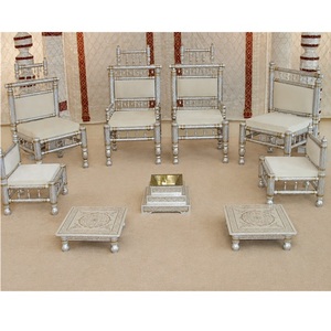 Conjunto de Sillas para Mandap de Boda Gujarati Indio, Elegantes Sillas Desmontables Tipo Sankheda para Eventos en EE. UU. - Product Image 1