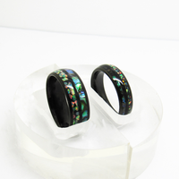 Bague en carbure de tungstène avec incrustation d'opale concassée et de coquille d'ormeau, alliance bombée pour hommes et femmes, bijoux inspirés de l'océan en gros