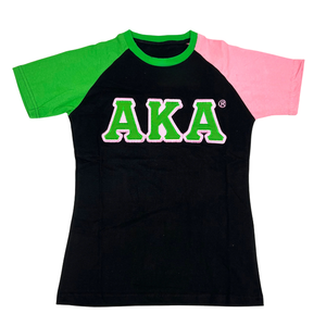 Camiseta Premium AKA Black Opp Sleeve para Mujer, Negra, Verde, Rosa, Manga Corta, Cuello Redondo, Estilo Griego Informal - Product Image 1