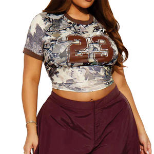 T-shirt court à manches courtes pour femme, imprimé camouflage, style maillot de football américain, coupe ajustée, streetwear, avec numéro graphique, tendance USA - Product Image 5