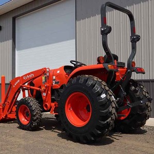 Tracteurs agricoles Kubota 4x4 d'occasion à prix de gros, livraison rapide, meilleur prix en stock, à vendre - Product Image 1