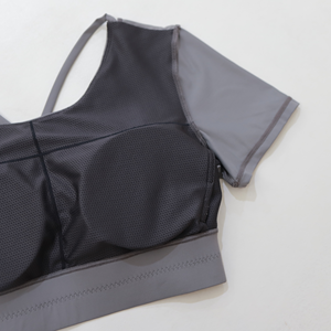 Camiseta Corta para Mujer, Moderna y Elegante, Elástica y Ajustada para el Verano - Product Image 5