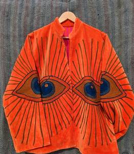 Veste en velours brodé jaune de luxe avec motif œil porte-bonheur, manches longues, col montant, veste d'hiver faite à la main pour femmes - Product Image 3