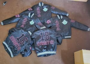 Veste Bomber Varsity en Peau de Mouton pour Homme, Manches Personnalisables, Haute Qualité, Style Lettermen, Vente en Gros - Product Image 2