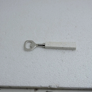 ที่เปิดขวดดีไซน์คุณภาพสูงพร้อมด้ามเรซิ่น ที่เปิดขวดสแตนเลสพร้อมด้ามเรซิ่น ราคาขายส่งจากโรงงาน - Product Image 1