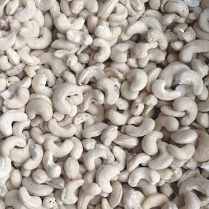 เมล็ดมะม่วงหิมพานต์จากเวียดนามแซนติโก Ww180 10กก. เม็ดมะม่วงหิมพานต์จากผู้ผลิตที่เชื่อถือได้ - Product Image 1