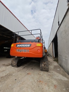 Excavatrice sur chenilles d'occasion Doosan DX300 DX300LC-9C 30 tonnes, excavatrices hydrauliques sur chenilles Doosan DX300LC-9C à vendre en bon état - Product Image 5