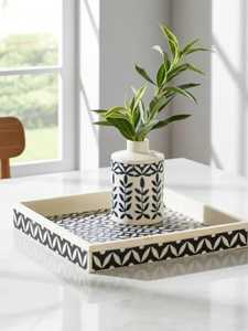 Plateau artisanal de designer en os incrusté, finition polie, motif floral, compatible lave-vaisselle, personnalisable, qualité domestique, décoration élégante pour la maison - Product Image 3