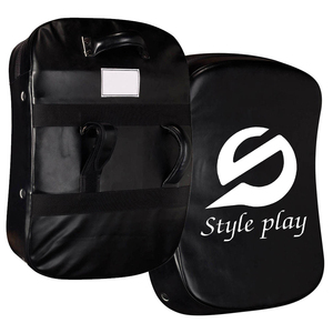 Proveedor Directo de Fábrica, Escudos de Protección Personalizados para Entrenamiento de MMA, Muay Thai y Boxeo, Hechos con Cuero Vacuno Genuino - Product Image 1