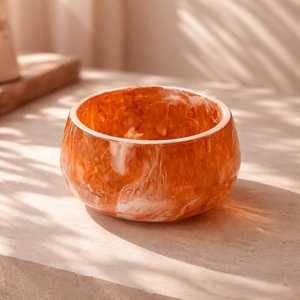 Bol en résine décoratif - Product Image 1