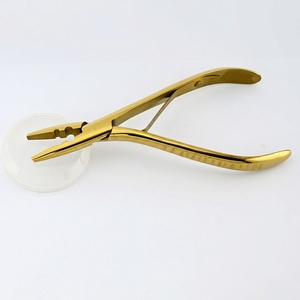 Pince à micro-anneaux courbée à deux trous pour extensions capillaires, outil de compression à ressort en acier inoxydable pour l'installation d'extensions de cheveux - Product Image 1