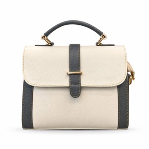 Sac bandoulière classique en cuir PU avec poignée supérieure et bandoulière, imperméable et écologique, disponible en crème et bleu marine - Product Image 1