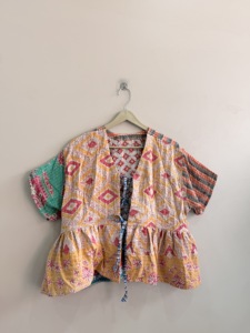 เสื้อฮิปปี้สไตล์กันตะทำมือขายส่งจำนวนมาก เสื้อโบฮีเมียนลายชนเผ่าวินเทจ - Product Image 1