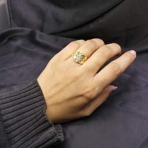 เงินแท้ 925 ชุบทอง ดีไซน์คลาสสิควินเทจ สั่งทำได้จำนวนน้อย ประดับพลอยบลูโทแพซ ไวท์โทแพซ และมรกต ของขวัญสำหรับผู้หญิง - Product Image 4