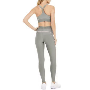 Conjunto Deportivo de Secado Rápido Personalizado para Actividades al Aire Libre, Color Sólido, Cómodo, Corte Ajustado, Conjunto de Yoga de 2 Piezas para Mujer, Spandex/Nailon - Product Image 3