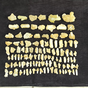 Lot de minéraux naturels de calcite jaune magnifique avec stilbite – Collection de spécimens de cristaux de qualité supérieure pour exposition, décoration, guérison et coffret cadeau - Product Image 1