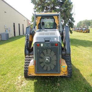 รถตักดินขนาดเล็ก Deere 333G รุ่นมืออาชีพ ออกแบบมาเพื่อการใช้งานที่ต้องการความทนทานในงานก่อสร้าง จัดสวน และการเกษตร - Product Image 6