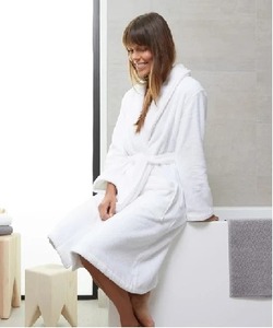 Peignoirs de Luxe en Coton Doux et Absorbant pour Hommes et Femmes, Idéaux pour Hôtels, Spas, Resorts, Saunas et Usage Domestique (Vente en Gros) - Product Image 2