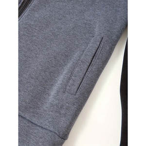 Sweat à capuche pour homme de haute qualité avec fermeture éclair, poches kangourou, manches longues, design et logo personnalisés, impression numérique - Product Image 3