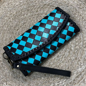 Personalized Tooled Genuine Leather <b>Wristlet</b> Wallet for Women Checkered Pattern Large Capacity Clutch Credit Card Holder Wallets - Product Image 5