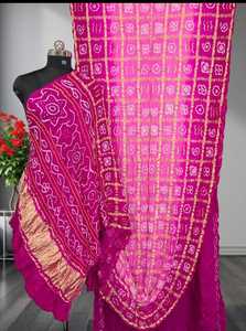 Sari Bandhani Rajasthani en soie, vêtement ethnique pour femmes, pallu traditionnel dessiné à la main, pour fêtes et festivals - Product Image 3