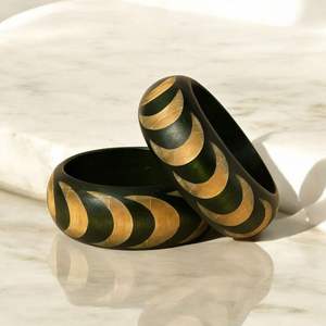 Brazaletes de Madera Pintados a Mano, Accesorios de Moda Étnicos Tradicionales para Mujer, Colección Festiva de la India - Product Image 4